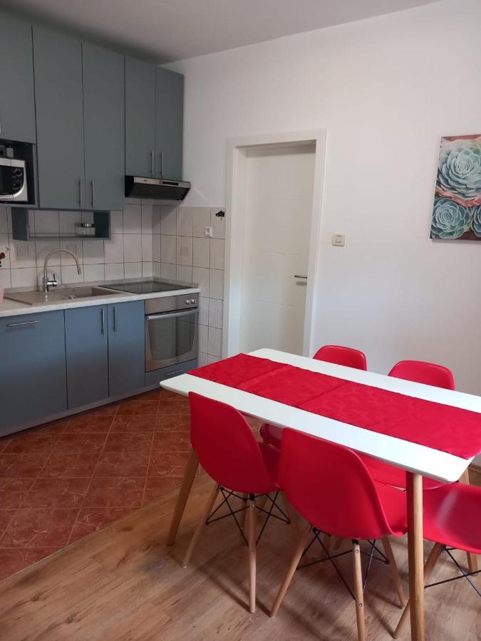 Apartmani Stefano Labin  Exterior photo